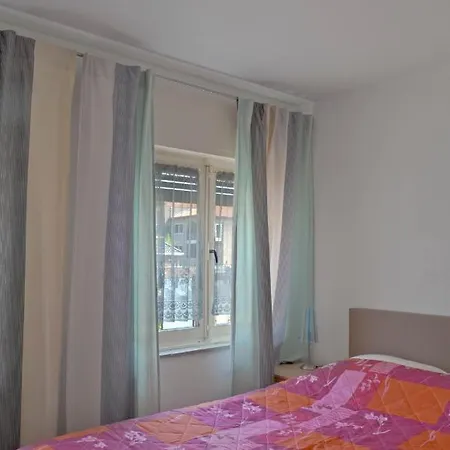 Apprepo B&B-3